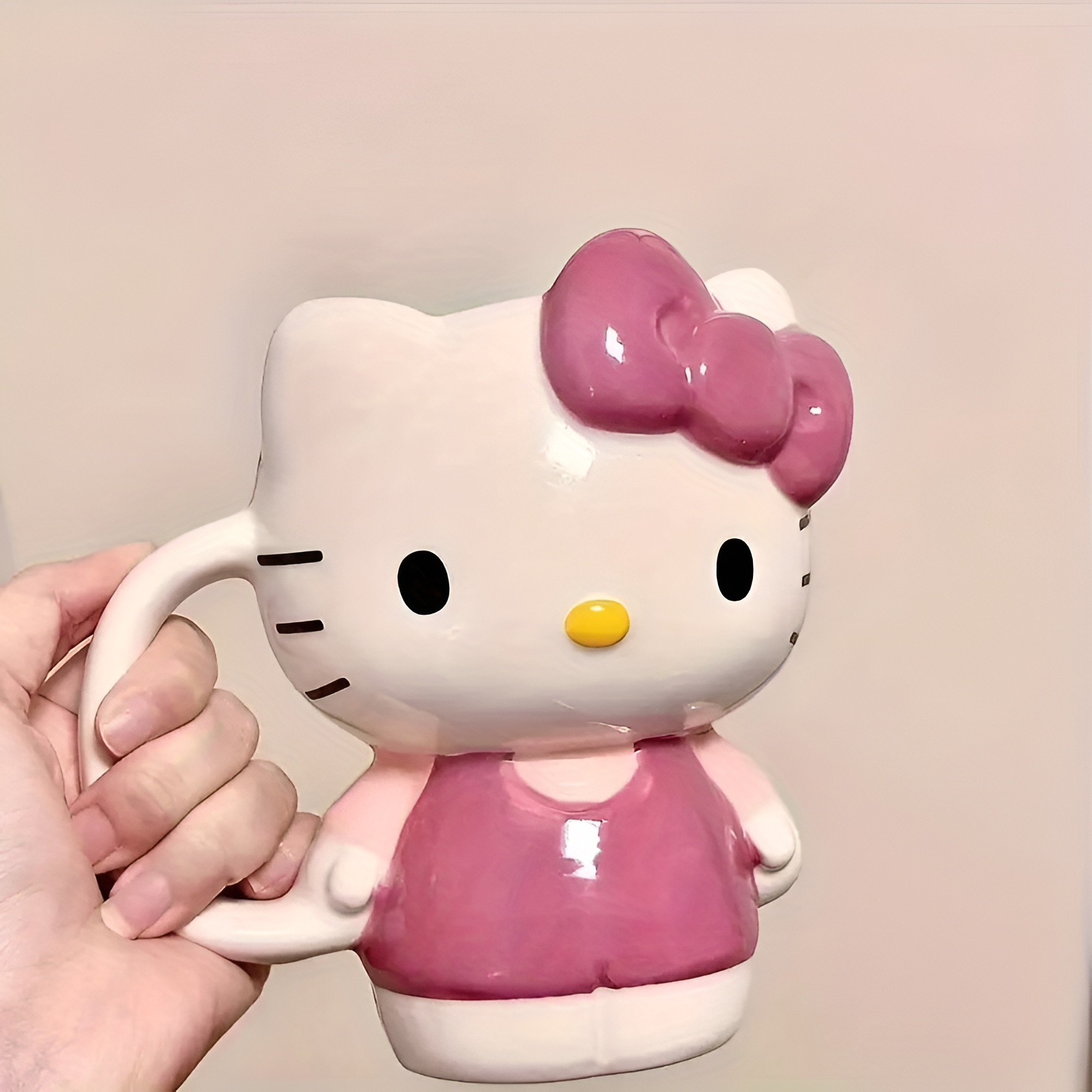 Sanrio Hello Kitty Ceramic Mug with Pink Bow & Heart Eyes