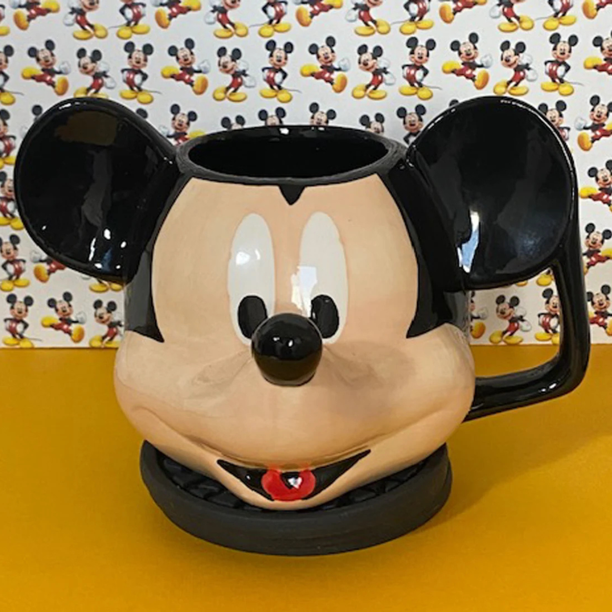 Set Of 2 Mickey And Minnie Mouse Character Themed Ceramic Figural Mug