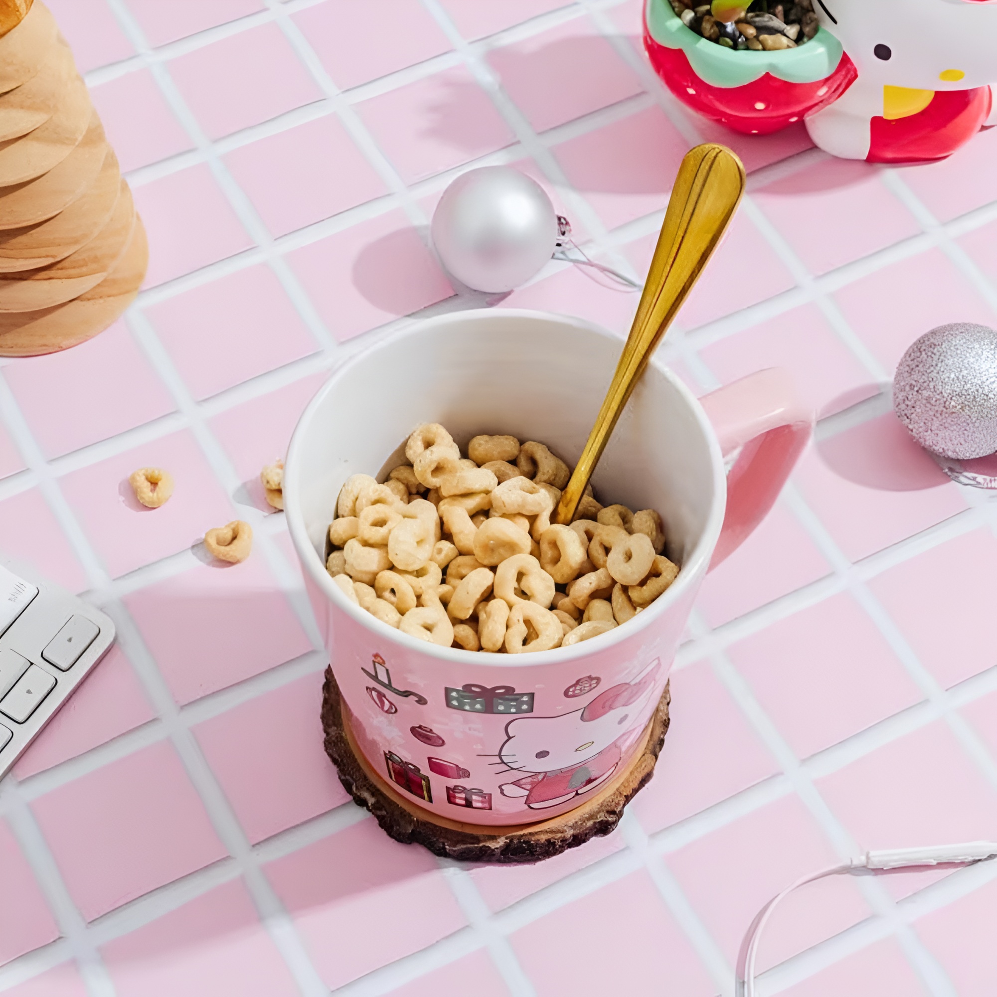 Hello Kitty Holiday Celebration Ceramic Latte Mug | Holds 17 Ounces