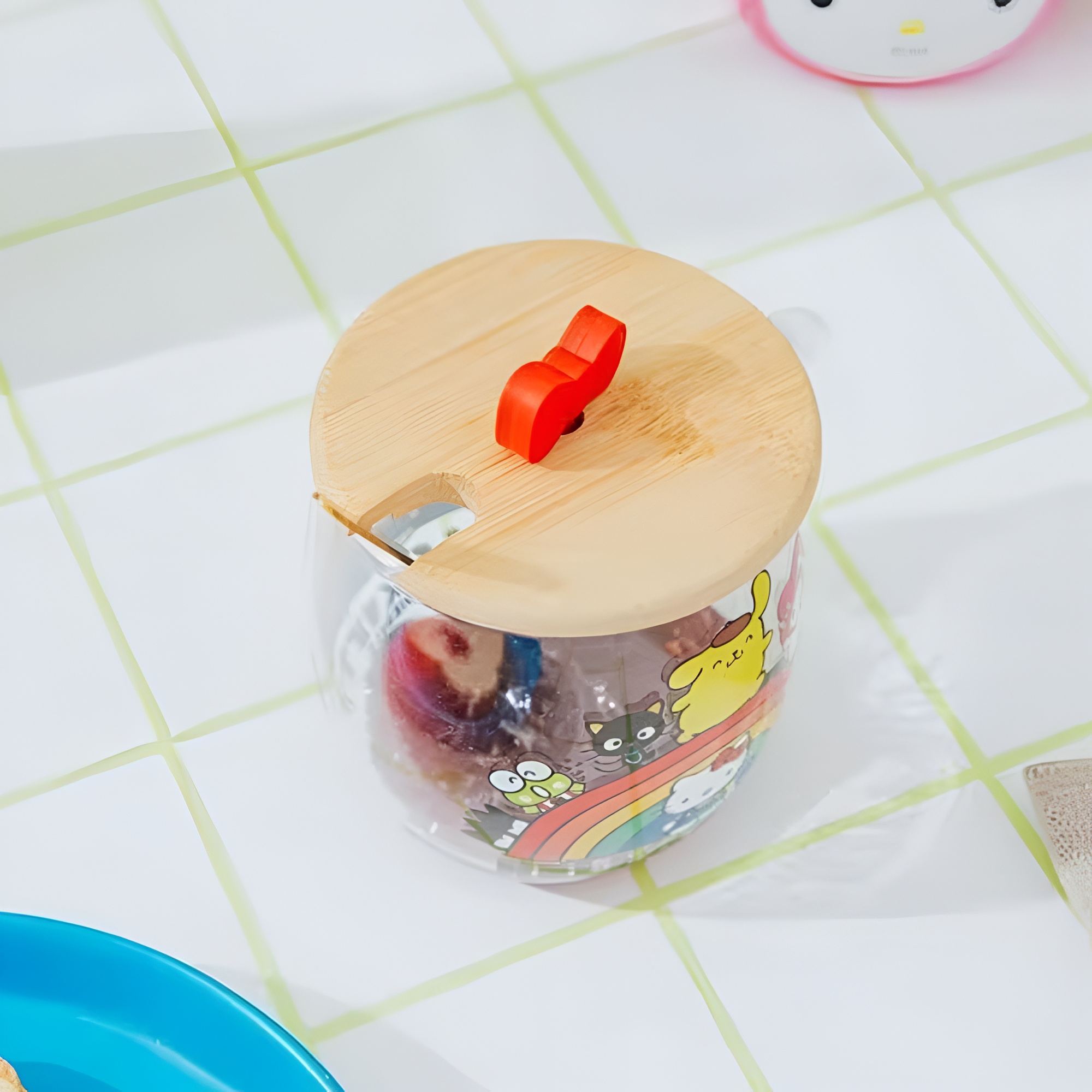 Hello Kitty and Friends Rainbow Glass Mug With Lid and Spoon