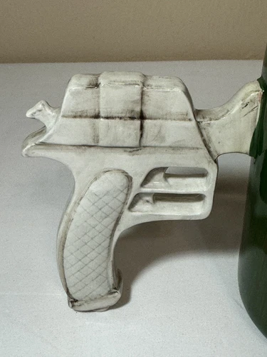Attack On Titan 3D Maneuvering Gear Handle Molded Ceramic Mug 2016 - Picture 6 of 11