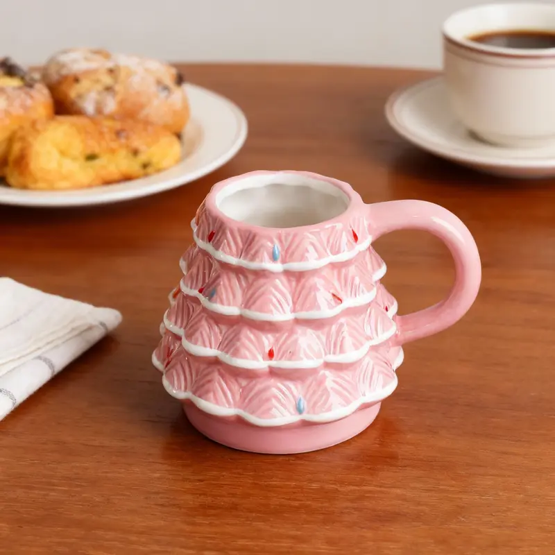 18oz Ceramic Reusable Christmas Tree Mug With Handle
