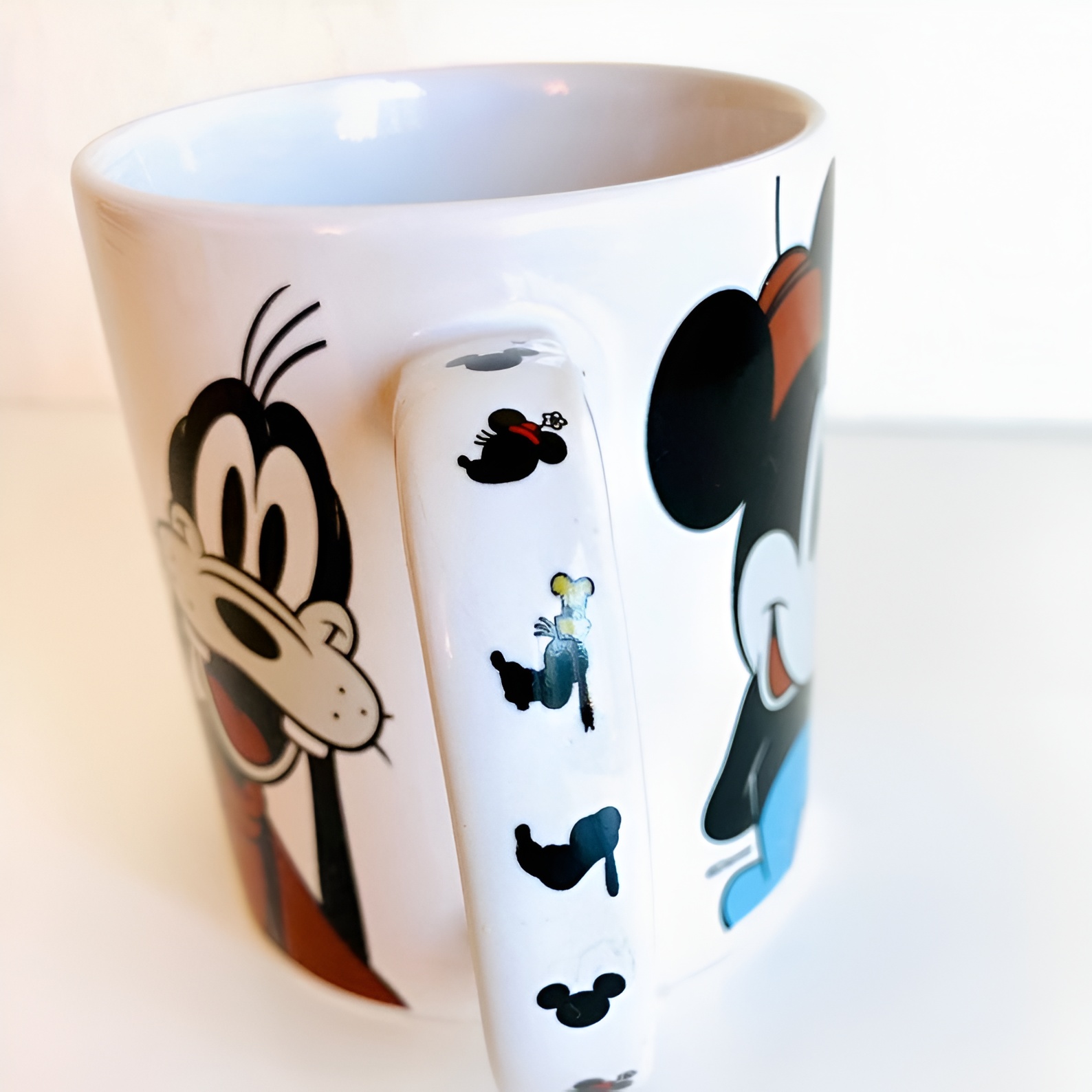 Mickey Minnie Goofy And Pluto Character Printed Mug