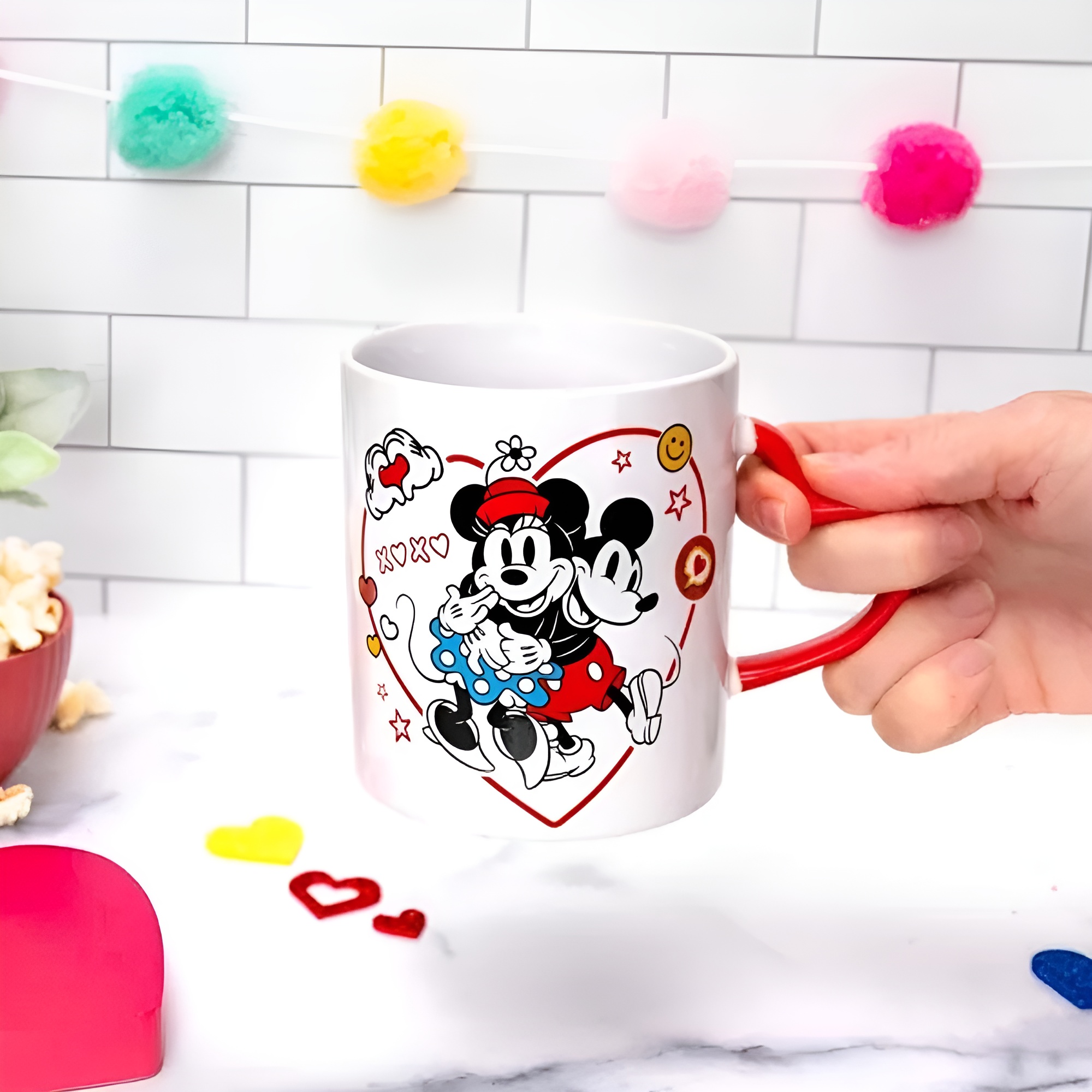 Mickey and Minnie Mouse Icons Ceramic Mug With Sculpted Handle