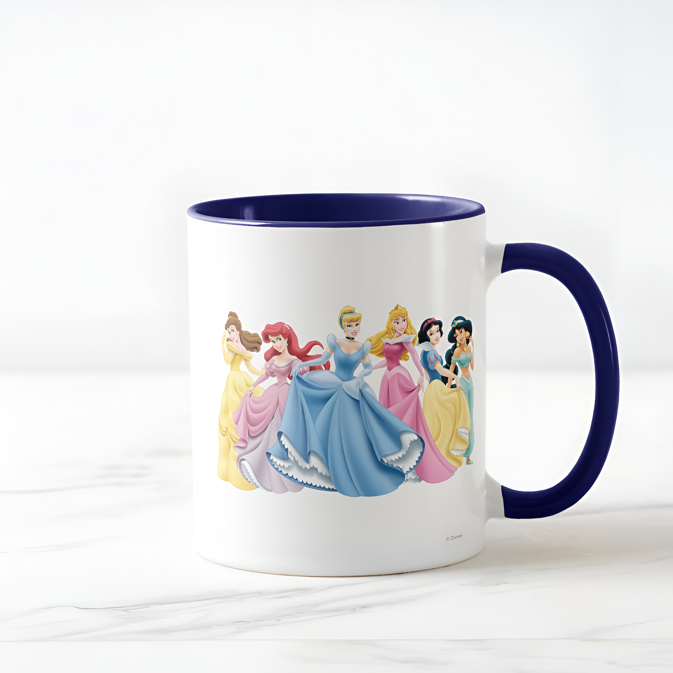 Two-Tone Princess Mug Holding Dresses Out Coffee Cup for Girls