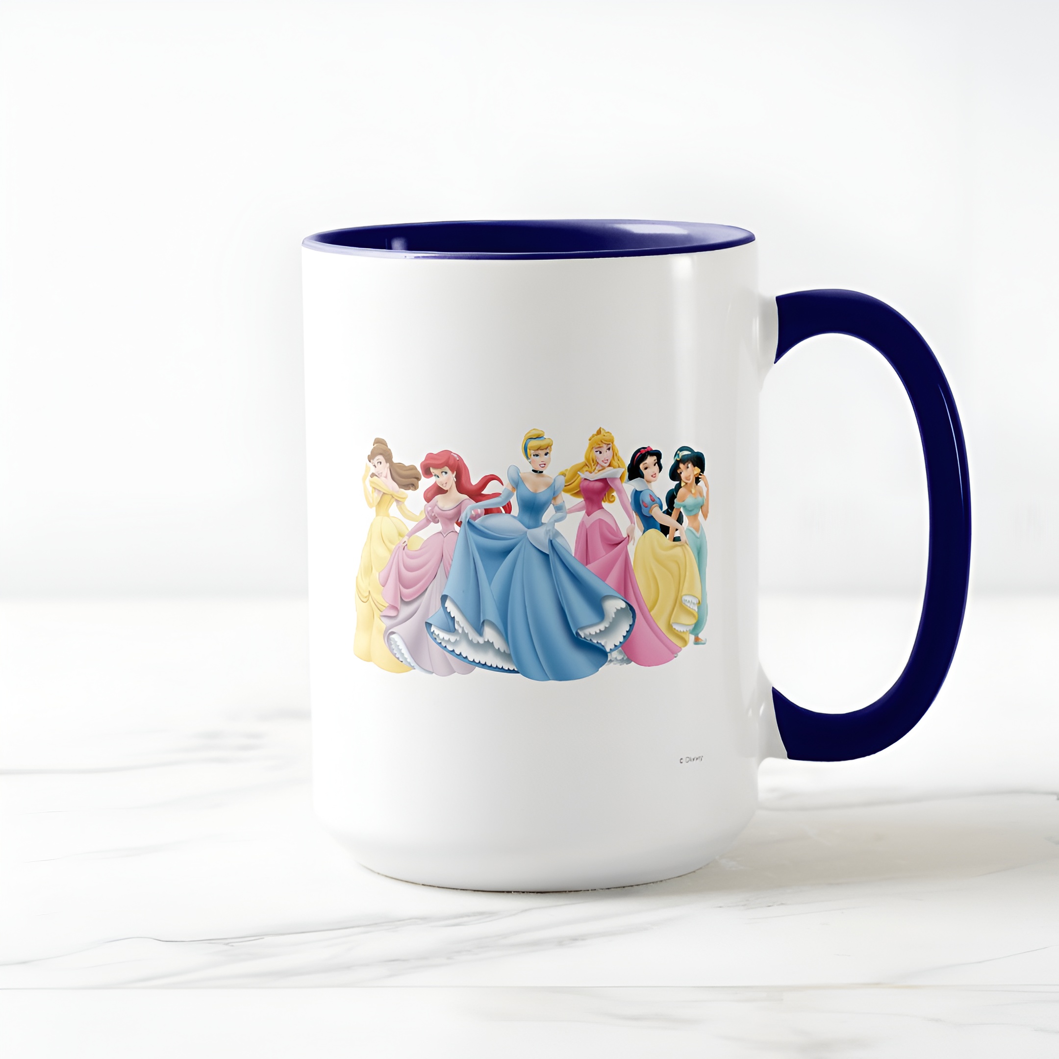 Two-Tone Princess Mug Holding Dresses Out Coffee Cup for Girls