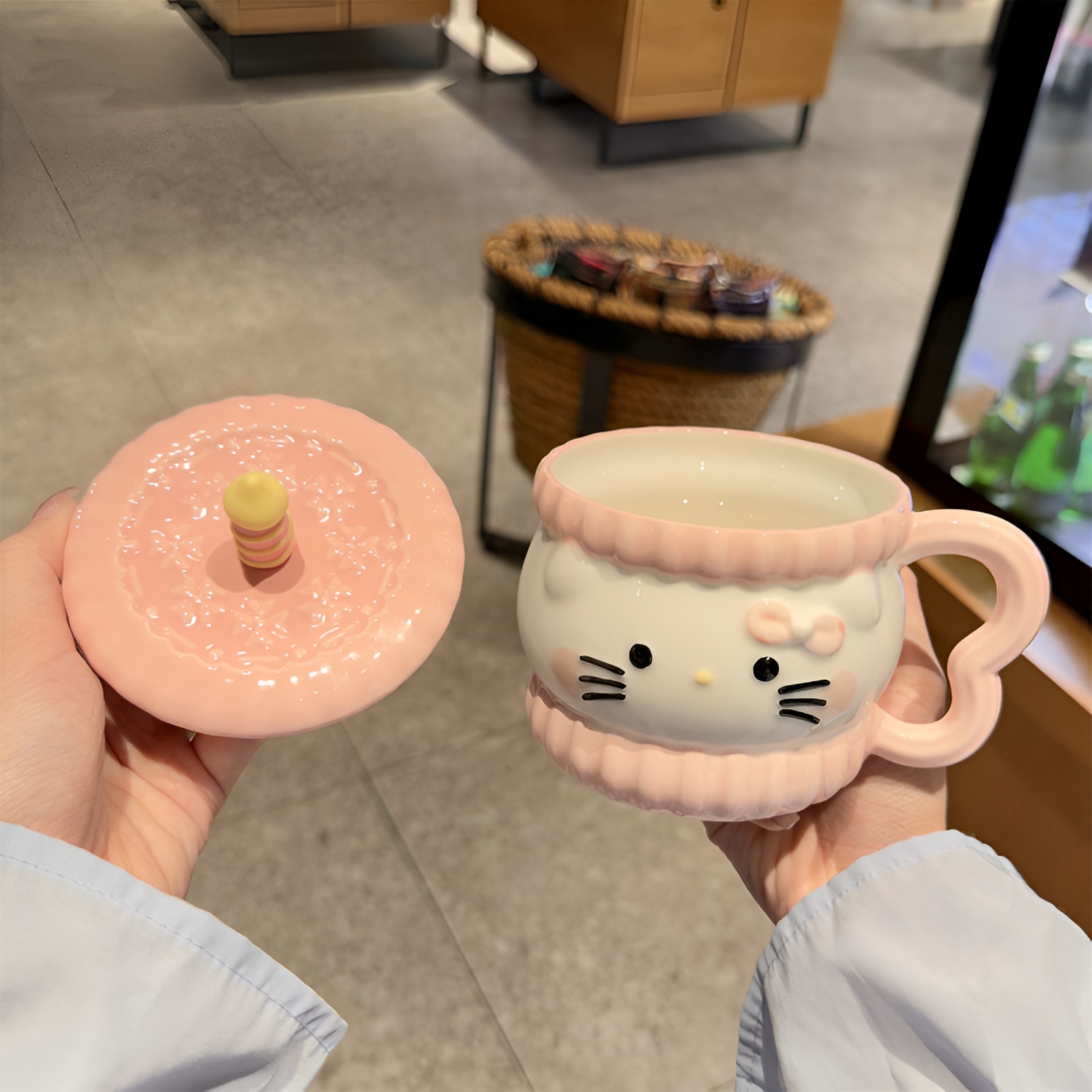 4pcs Sanrio Officially Licensed Hello Kitty Mug Set