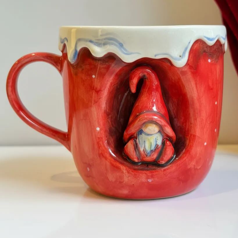 Gnome Sculpted Snowy Rim Mug