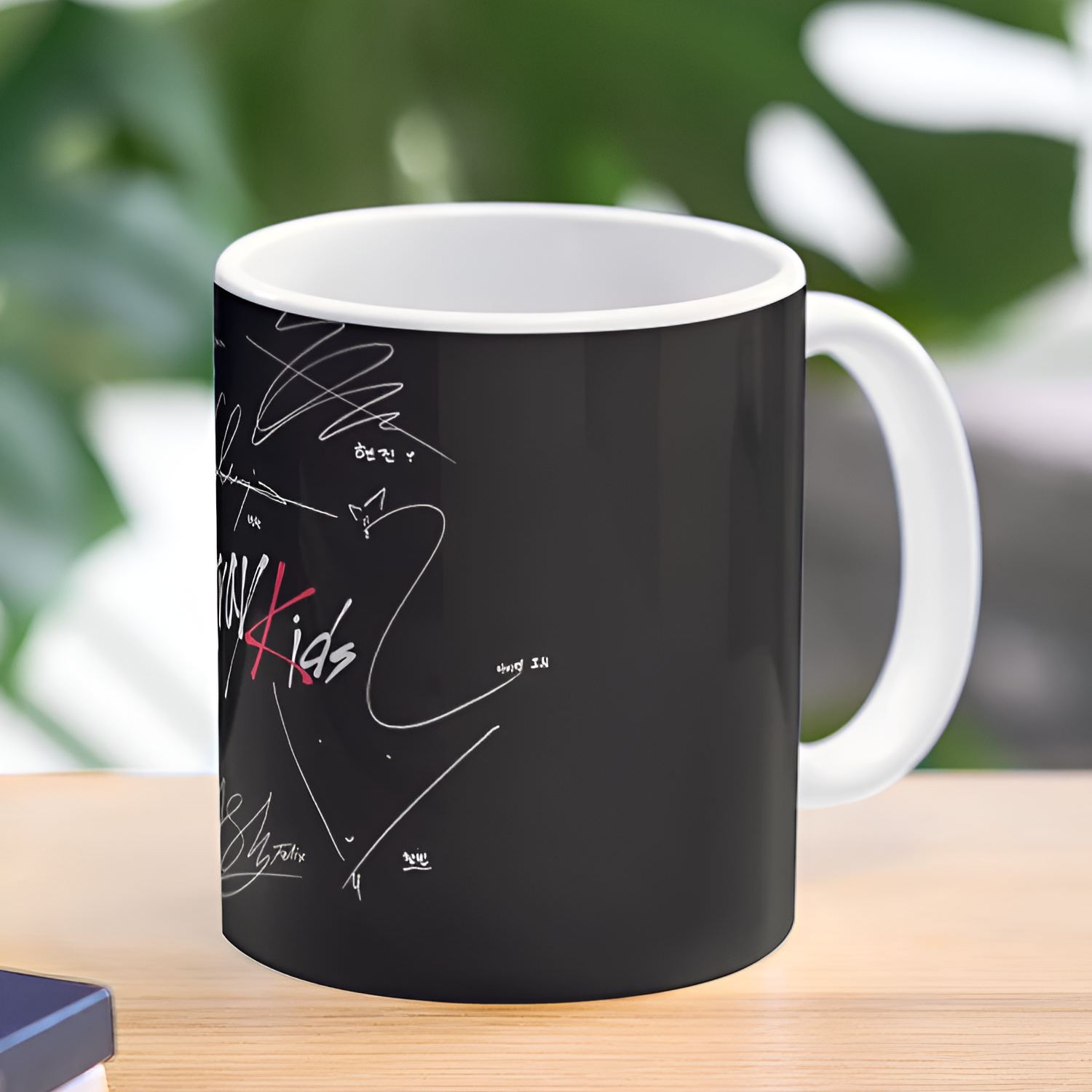 K Pop Coffee Mug With Stray Kids Logo And Member Signatures