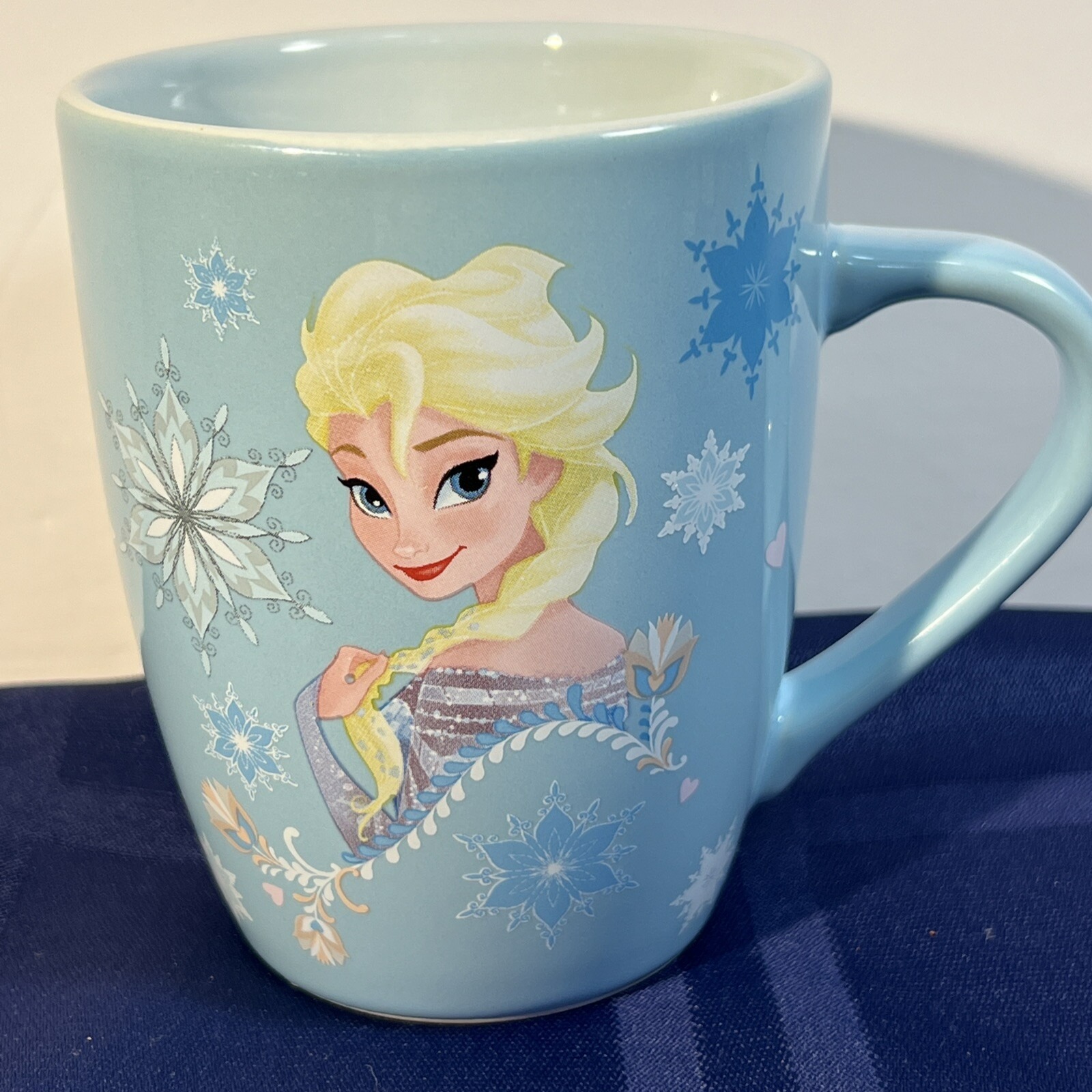 Elsa And Anna With Snowflake Themed Ceramic Coffee Mug