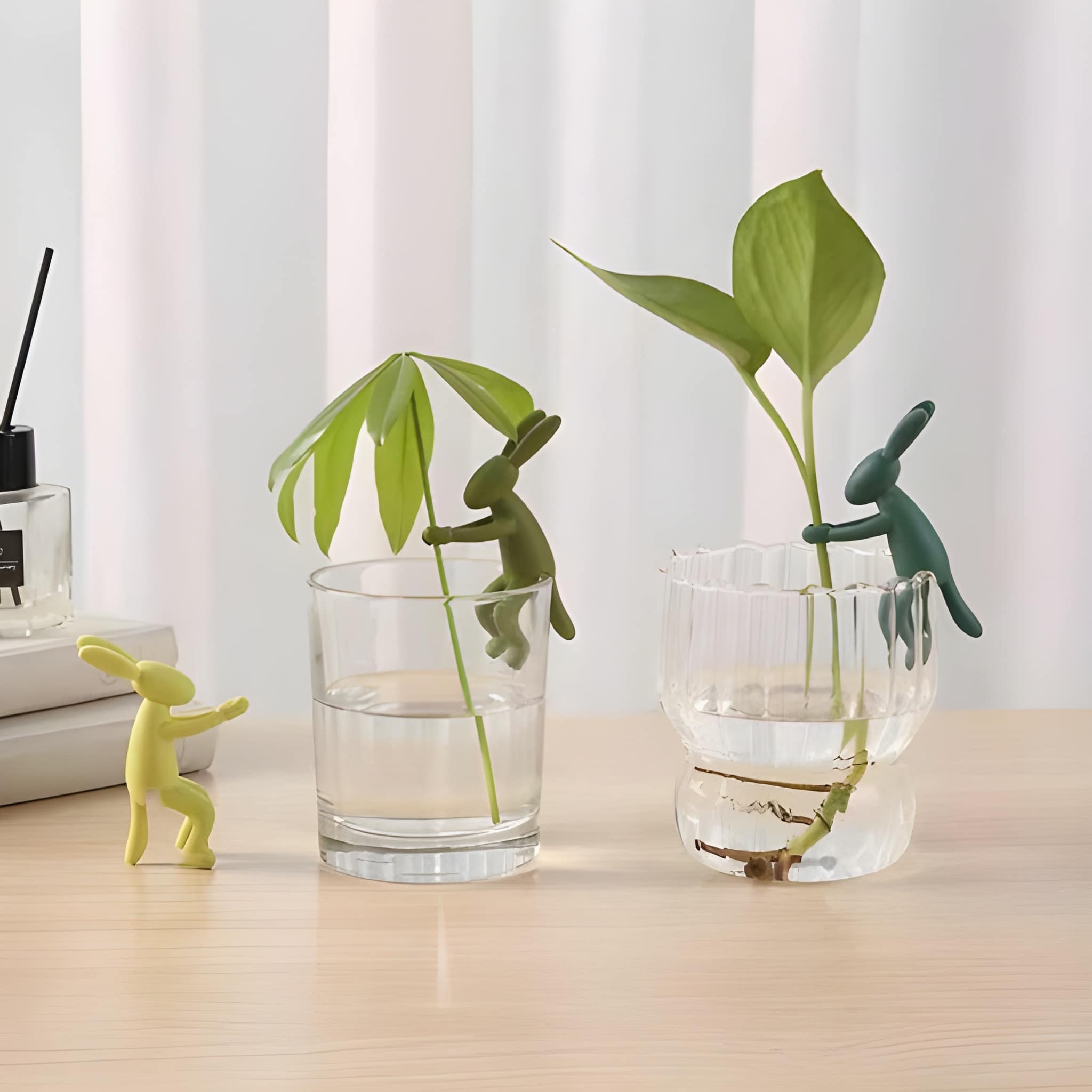  3 Pieces Rabbit Shaped Plant Growth Support Stand