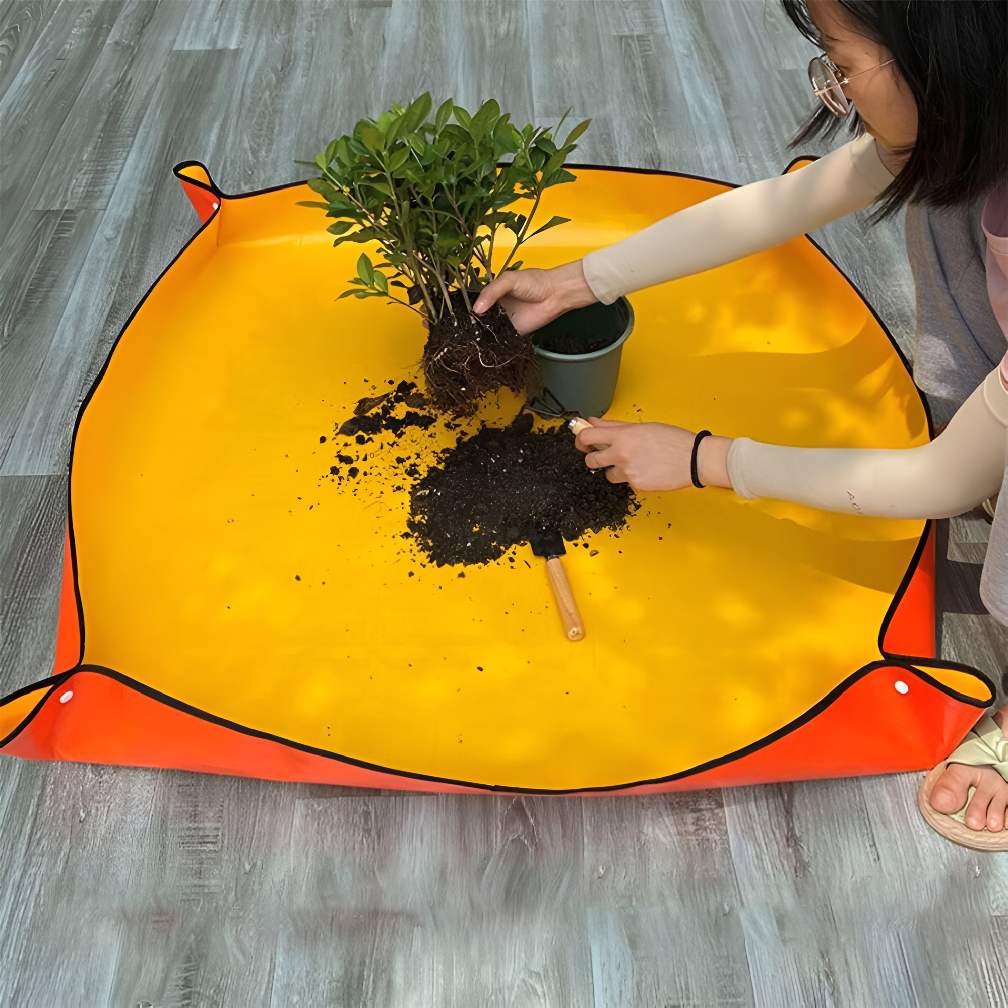 Waterproof Gardening Transplanting Mat For Flower And Succulent Plants