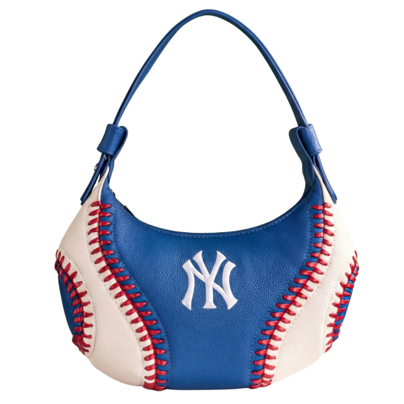  Shoulder Bag With Adjustable Shoulder Straps