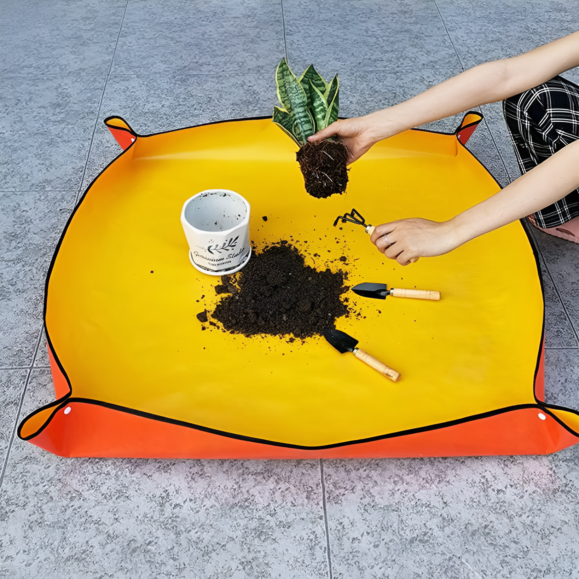 Waterproof Gardening Transplanting Mat For Flower And Succulent Plants