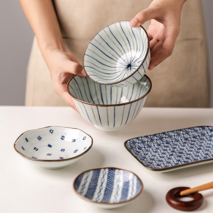 6 Piece Blue Dinnerware Set - Grafton Collection