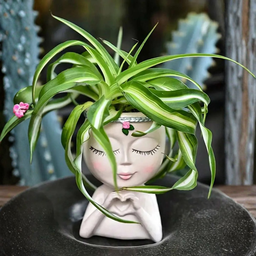 Creative Resin Human Vase For Indoor Or Outdoor Decor