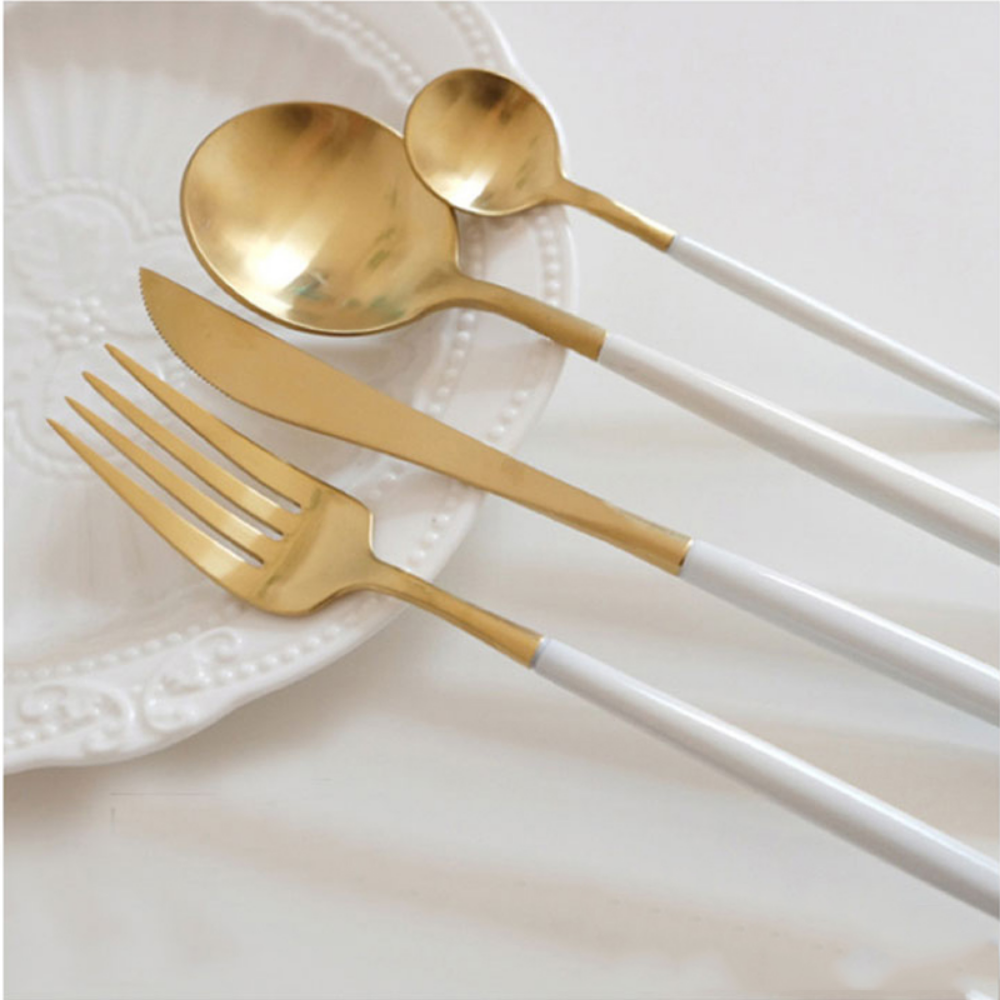 Luxurious Event White Handled Stainless Steel 4Pcs Cutlery Set - Grafton Collection