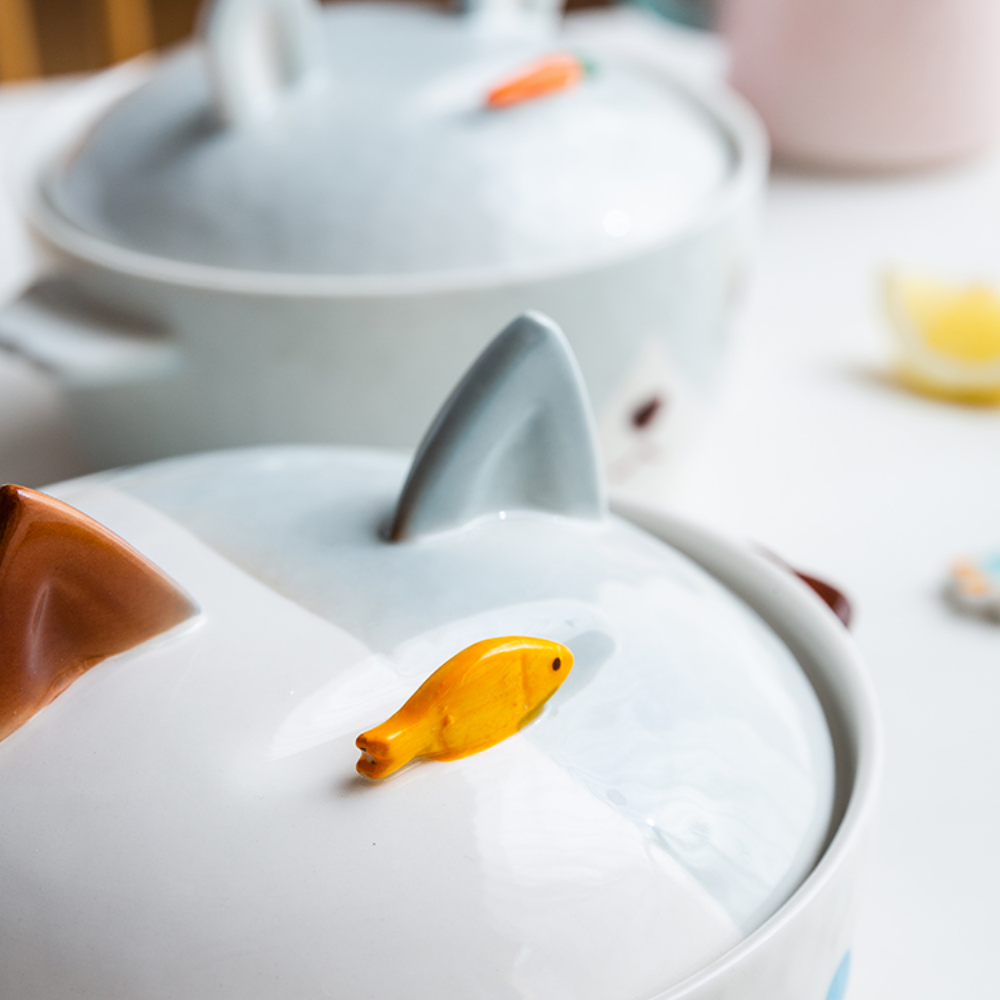 Animal Bowls With Lids + Mobile Phone Holder - Grafton Collection