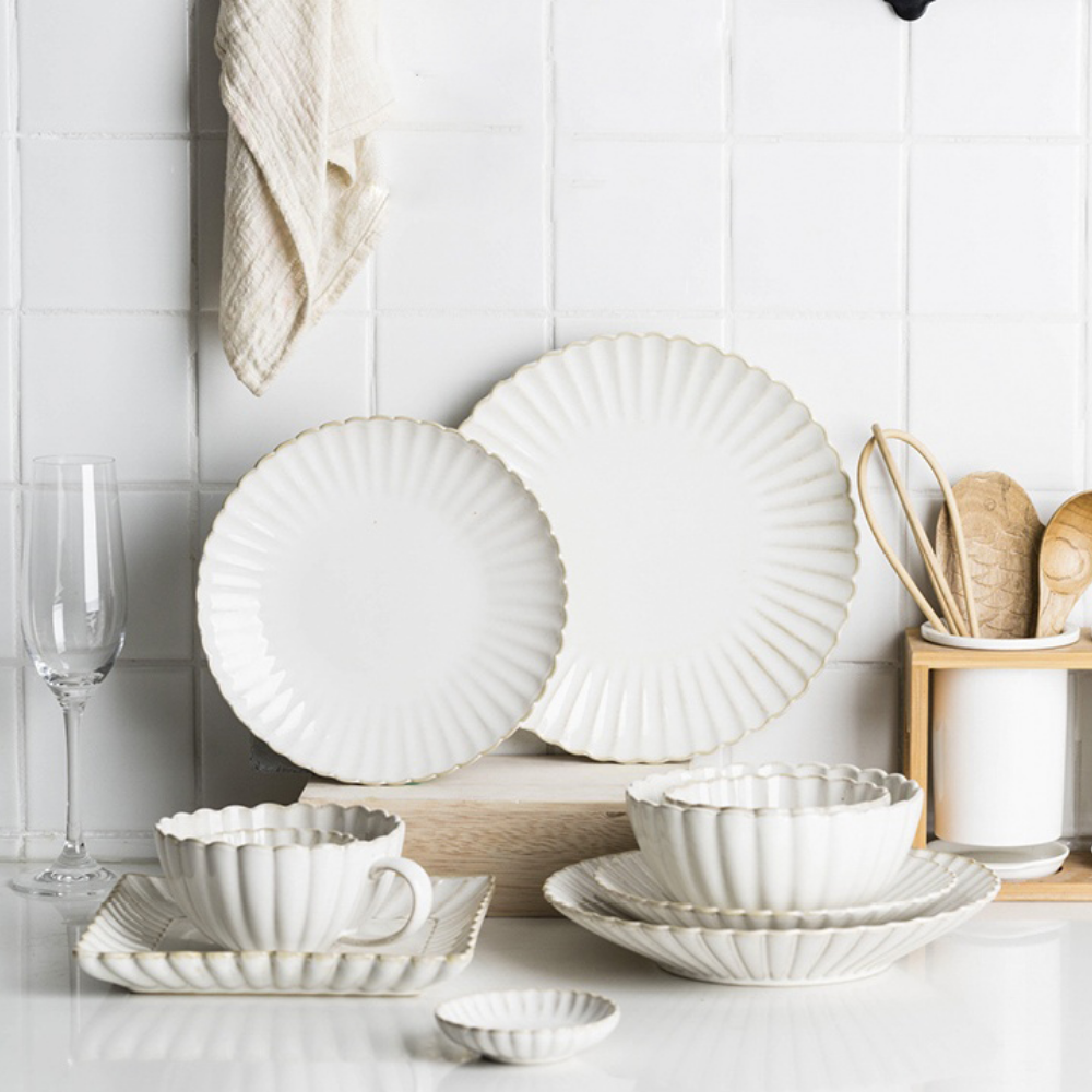 Chrysanthemum Ceramic Dishes - Grafton Collection