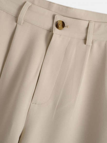 Leaves Print Shirt With Tapered Pants - Grafton Collection