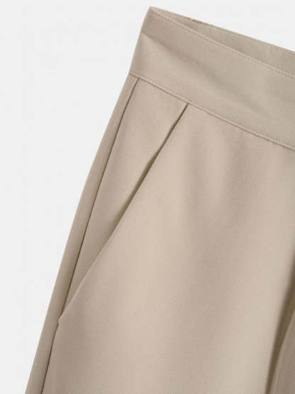 Leaves Print Shirt With Tapered Pants - Grafton Collection