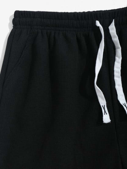 Striped Pattern T Shirt And Shorts Set - Grafton Collection
