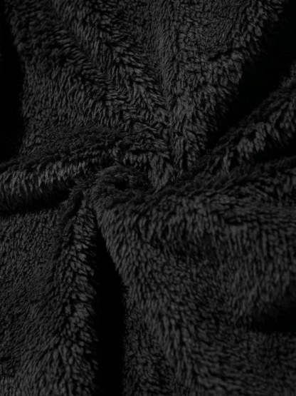 Tiger Embroidered Hoodie And Pants Set - Grafton Collection