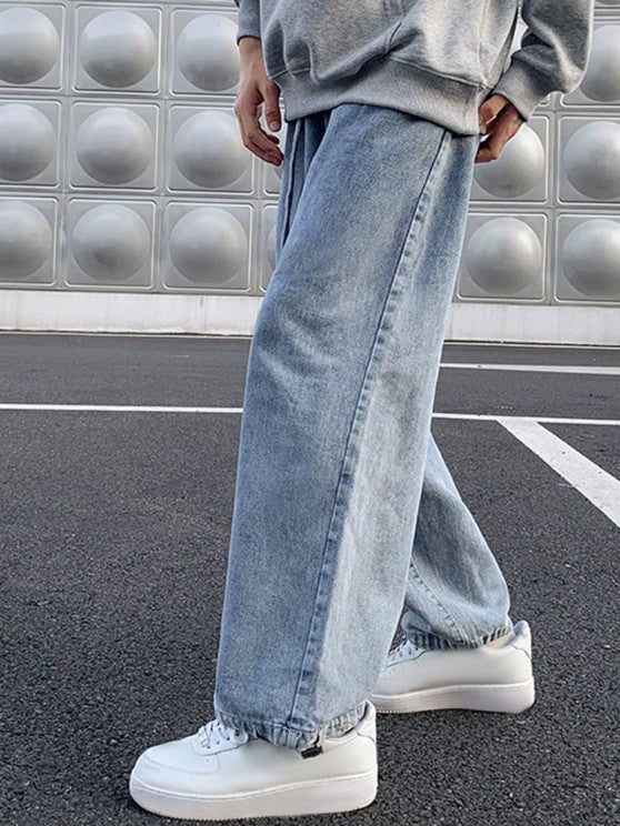 Collared Sweatshirt With Straight Jeans Set - Grafton Collection
