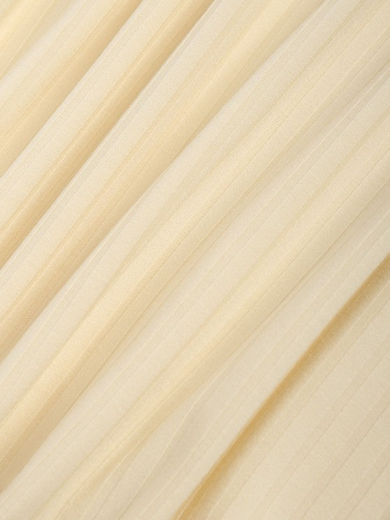 Textured Short Sleeves T-Shirt And Shorts - Grafton Collection