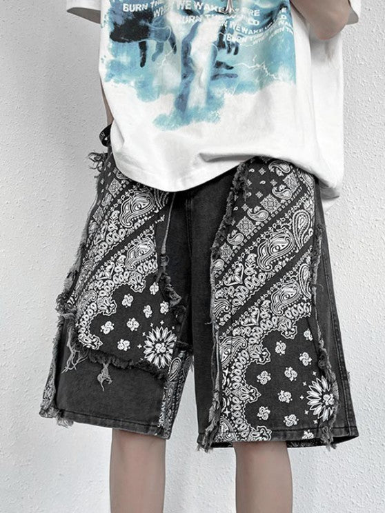 Graphic Printed Short Sleeves T Shirt And Shorts - Grafton Collection