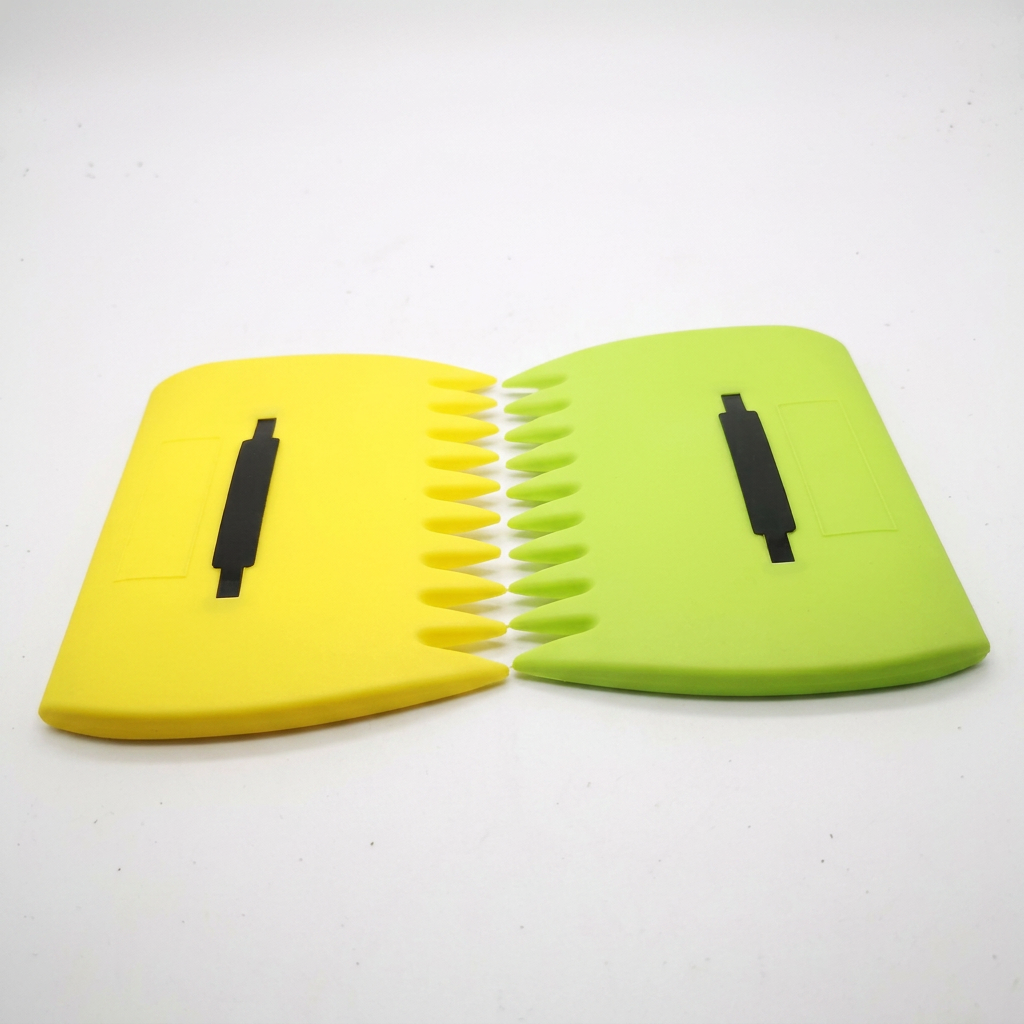 Lightweight Leaf Scoop Rake For Garden And Yard Cleaning