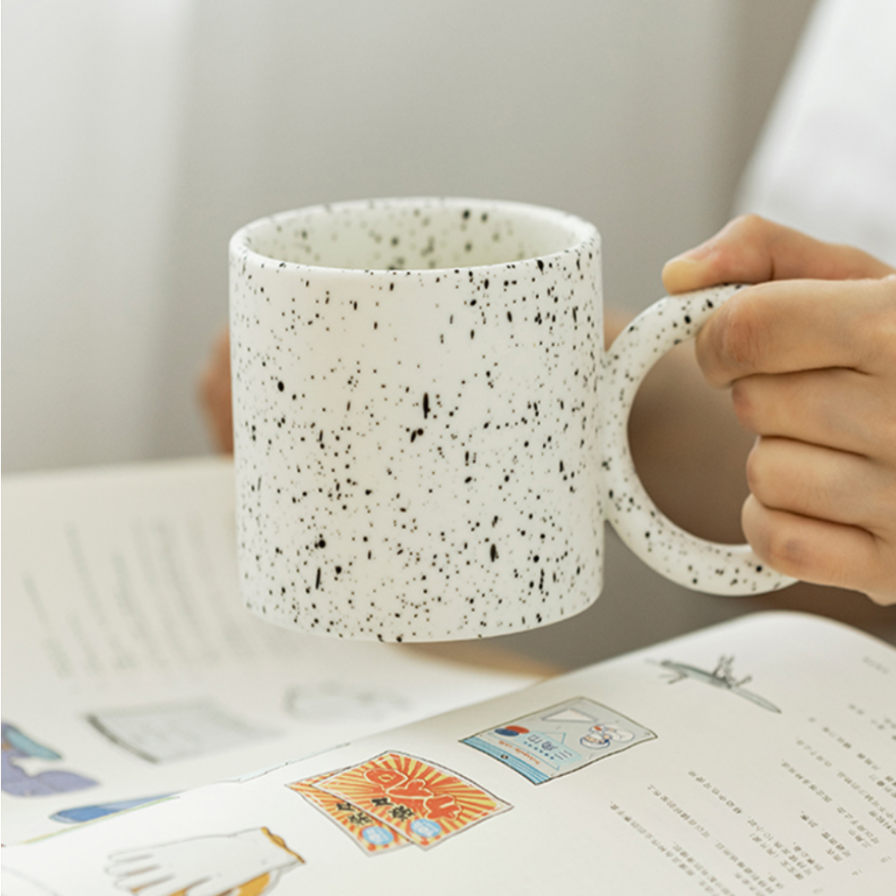 Ring-Shaped Ceramic Mugs - Grafton Collection