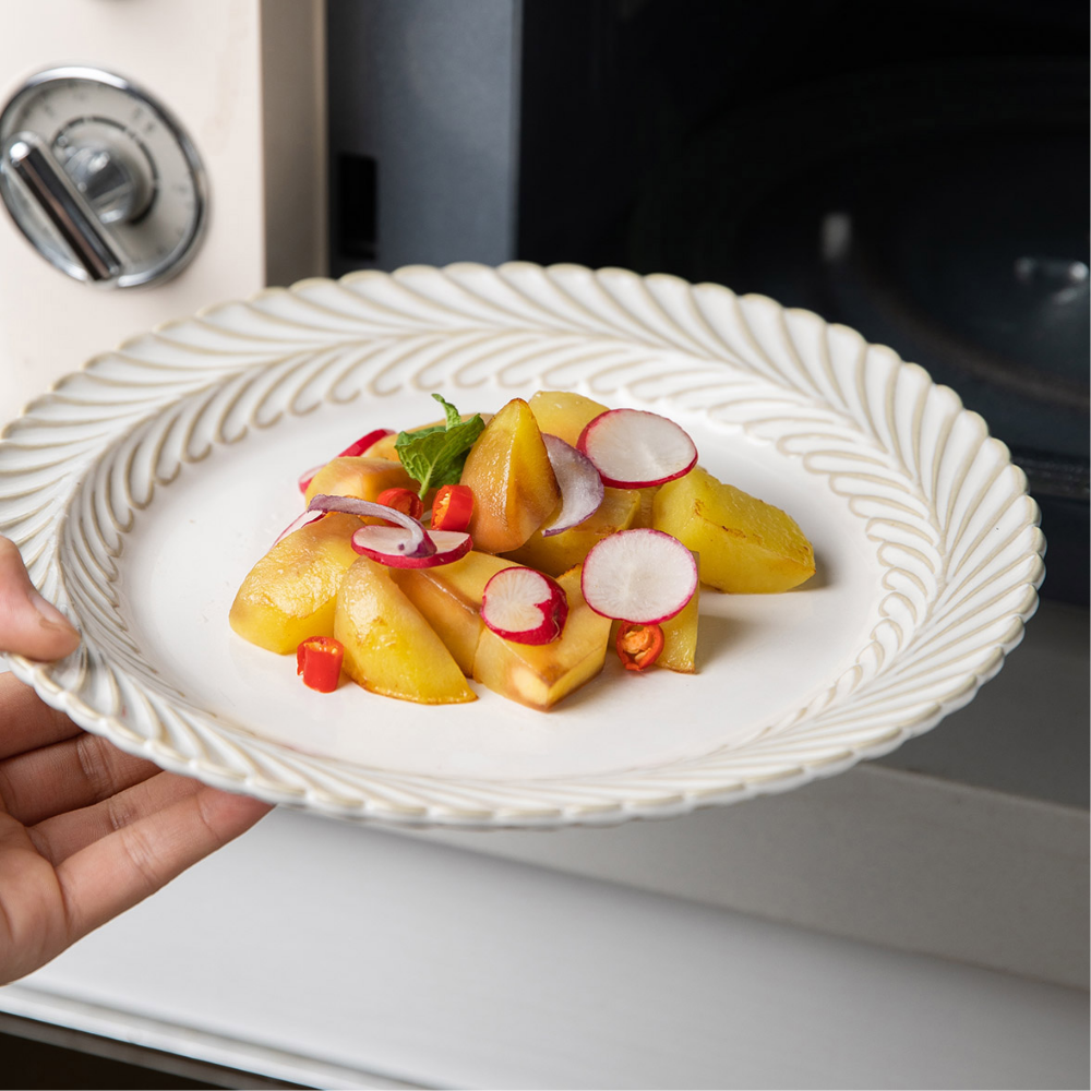 White Japanese Retro-Style Dinnerware Set - Grafton Collection