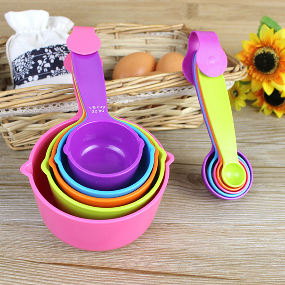 Colorful Plastic Measuring Spoons Set - Grafton Collection