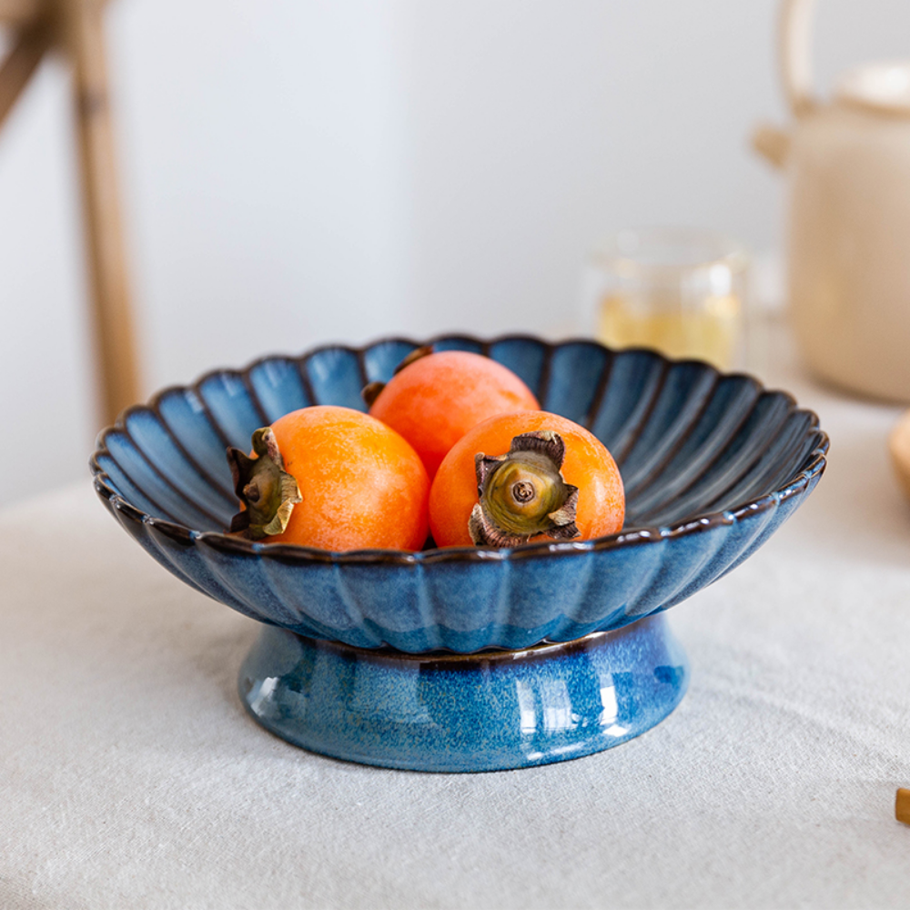 Chrysanthemum-Shaped Ceramic Fruit Bowls - Grafton Collection
