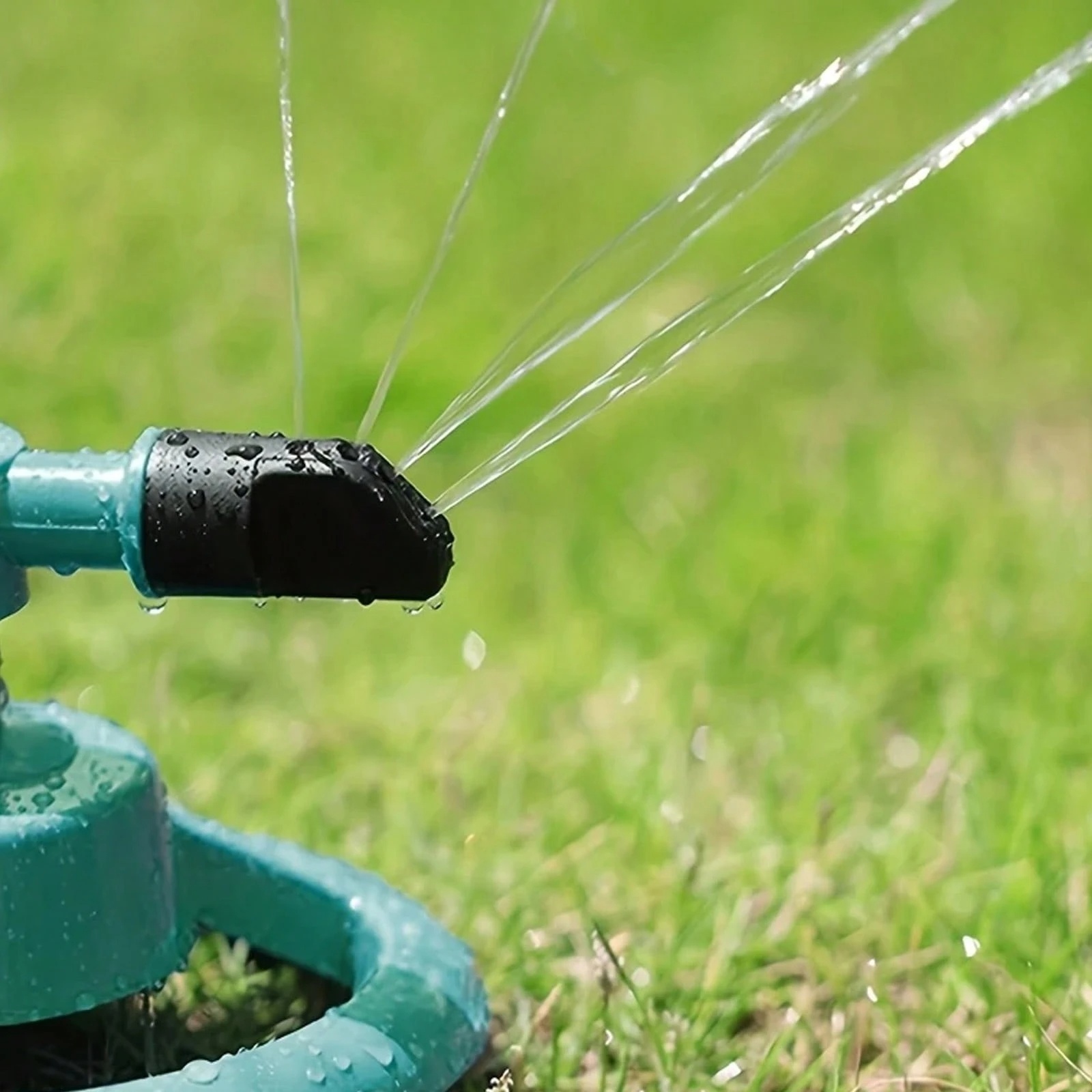 Adjustable 360 Degree Rotating Garden Sprinkler Lawn Plant Watering Tool For Small Medium Yards Flower Beds