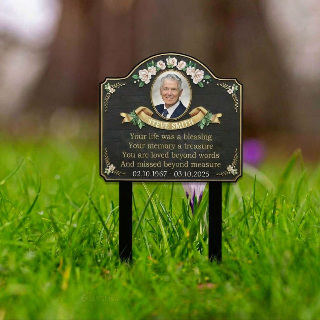 Personalized Metal Memorial Stake