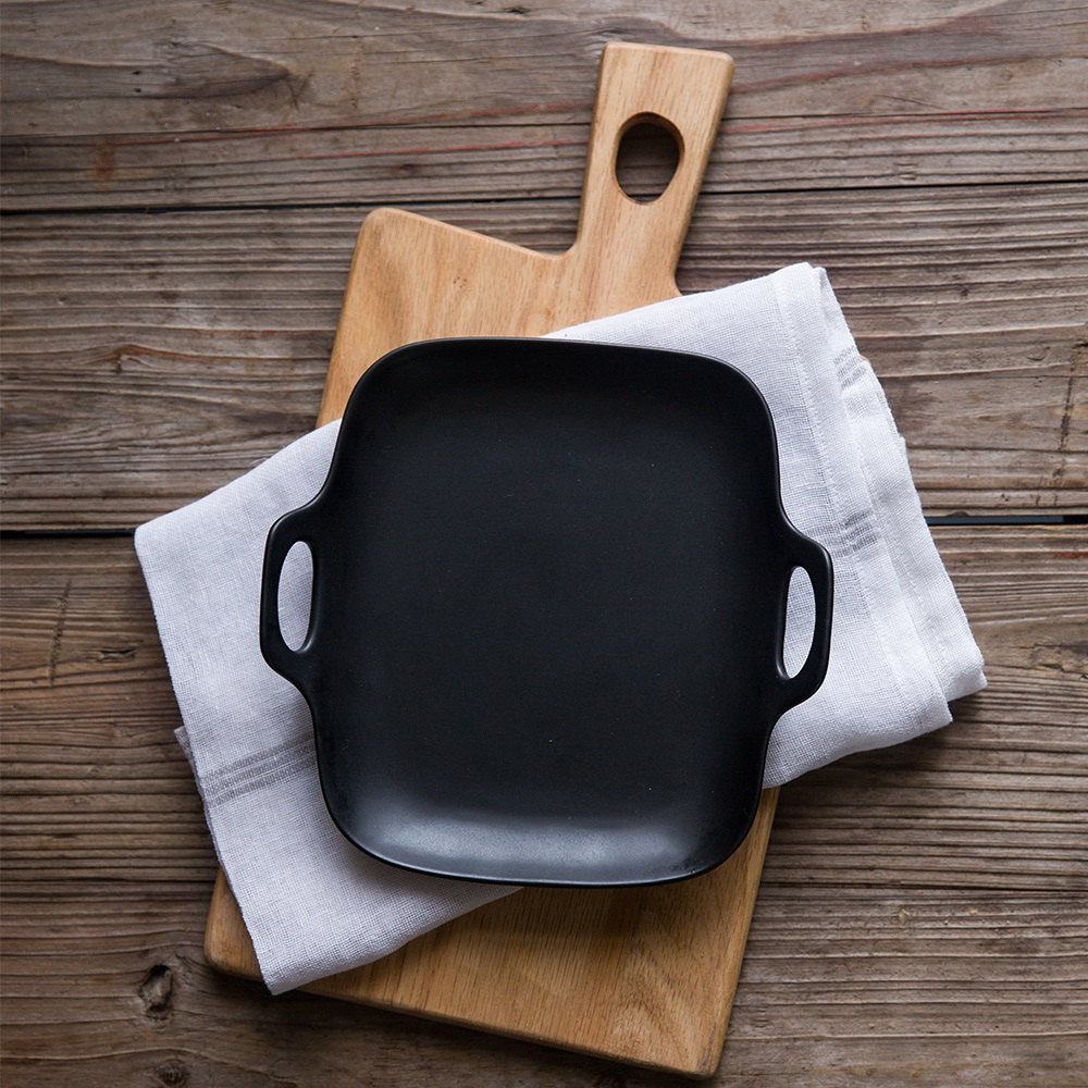 Frosted Ceramic Oven Dish - Grafton Collection
