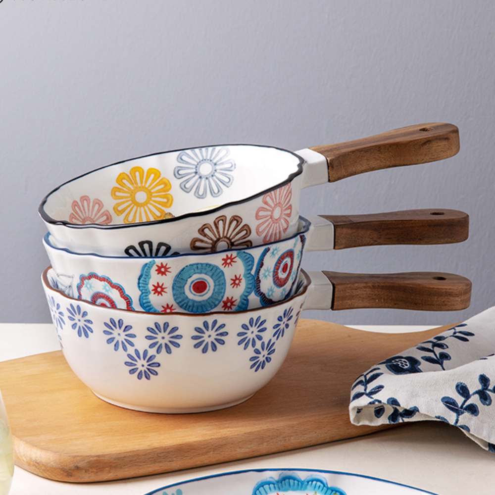 Flower Japanese Dinner Plate With Wooden Handle - Grafton Collection