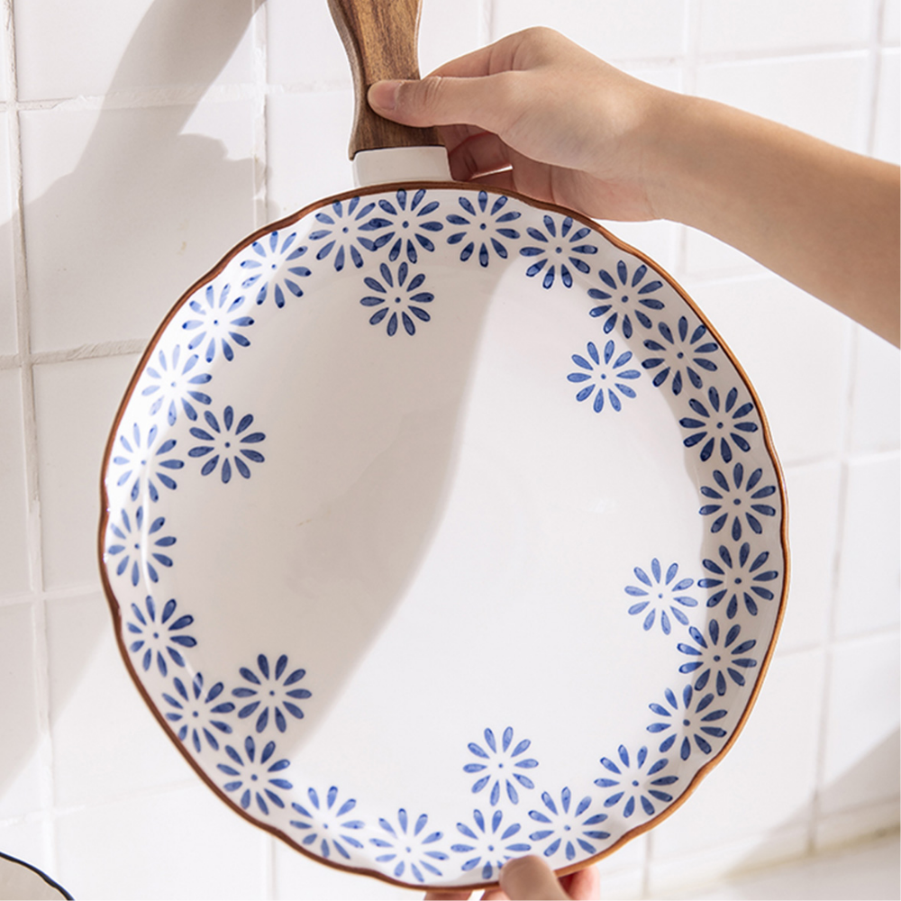 Flower Japanese Dinner Plate With Wooden Handle - Grafton Collection