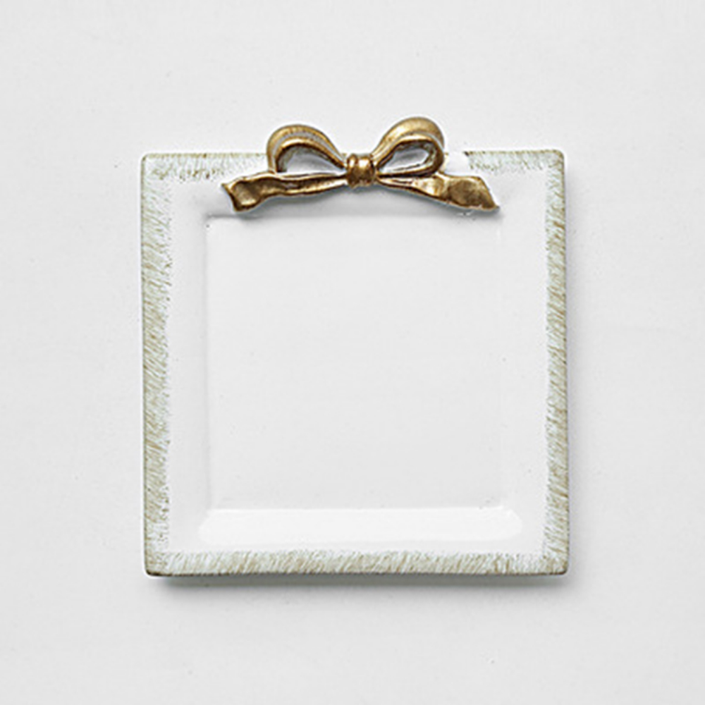 Bowtie Square Plates - Grafton Collection
