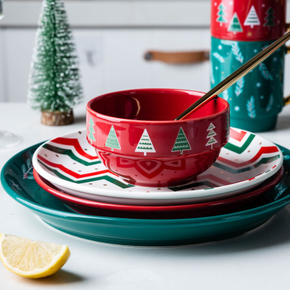 Christmas Themed Dinnerware Sets - Grafton Collection