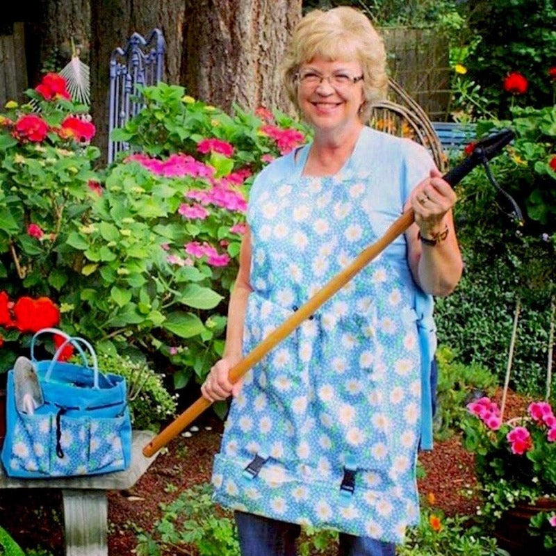 Stand Up Puller Tool With Long Handle - Made With Real Bamboo & 4-Claw Steel Head Design - Easily Remove Without Bending, Pulling, Or Kneeling - Grafton Collection