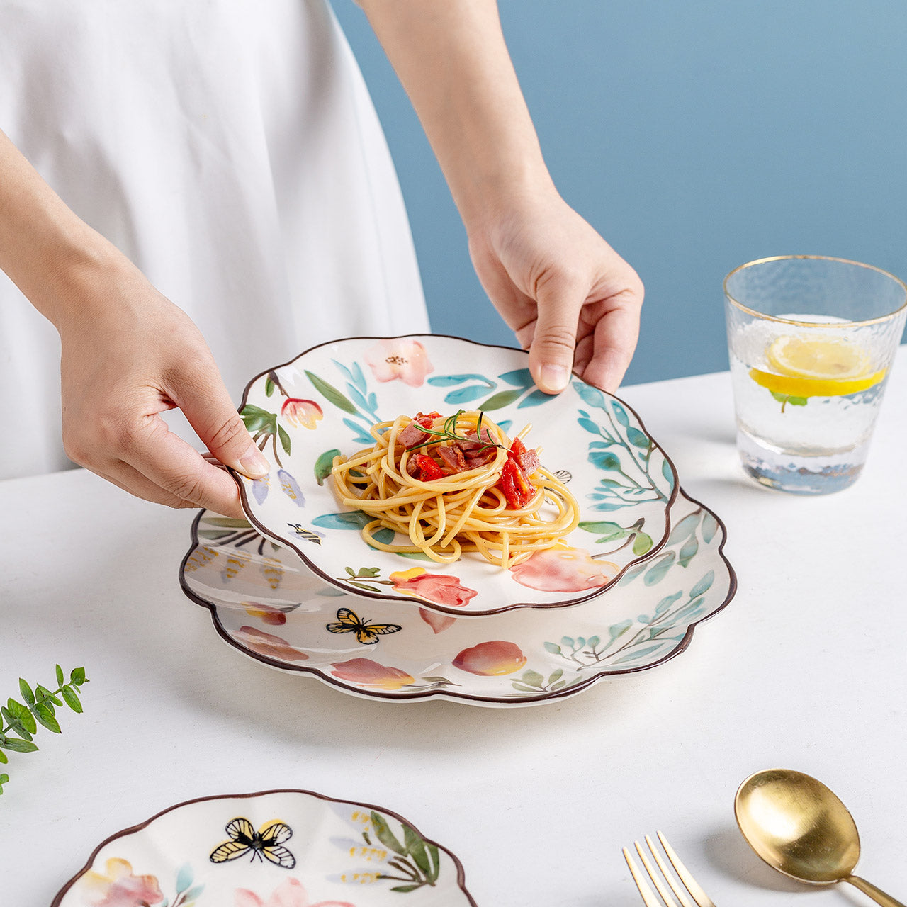 Wavy Ceramic Dinnerware - Grafton Collection