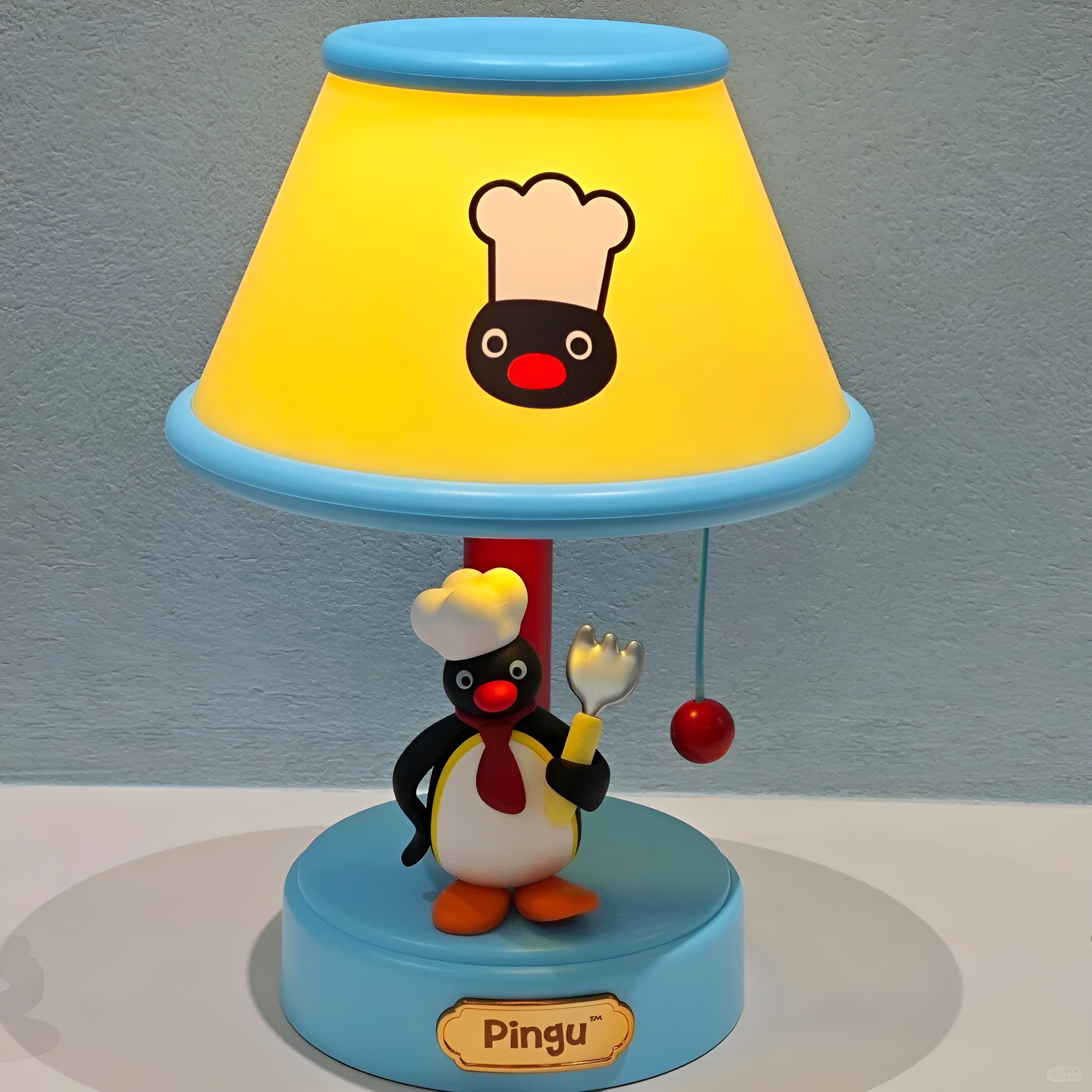 Penguin Themed Adjustable Chef Styled Desk Lamp With Pull Switch And Timer