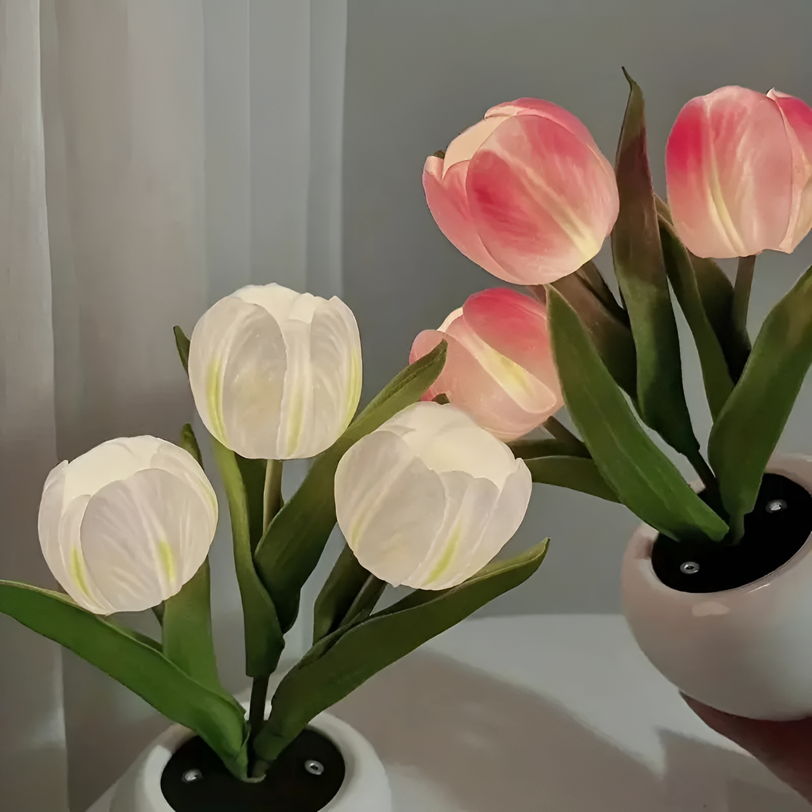 Tulip Design LED Night Table Lamp With Vase For Decor