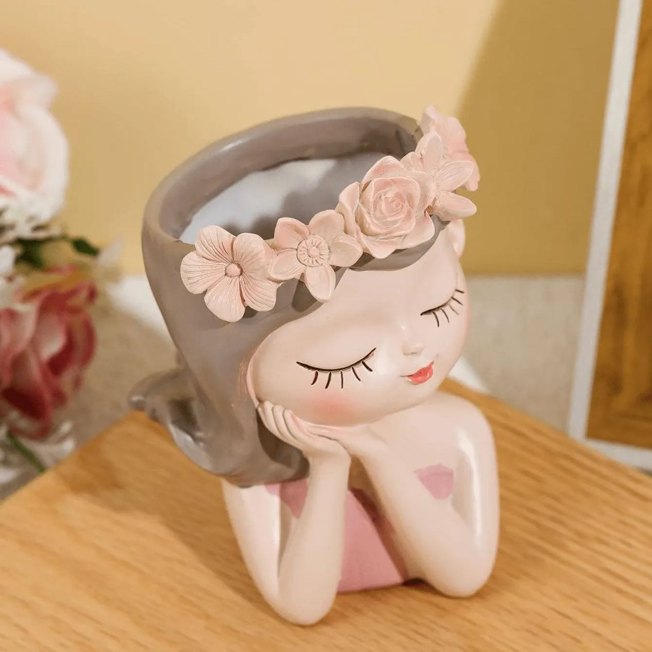 Creative Girl Shaped Flower Vase For Home Decor And Room Centerpiece