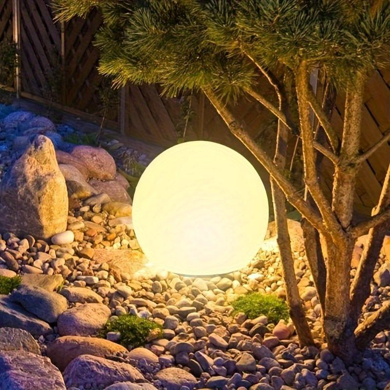 8-in Solar Globe Light Outdoor