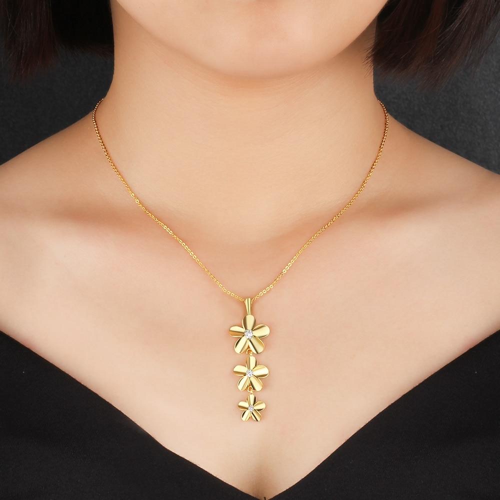 Gold Color Necklace with Triple Flower Zirconia Pendant for Women, Gift Jewelry for Mother-Customized Jewel