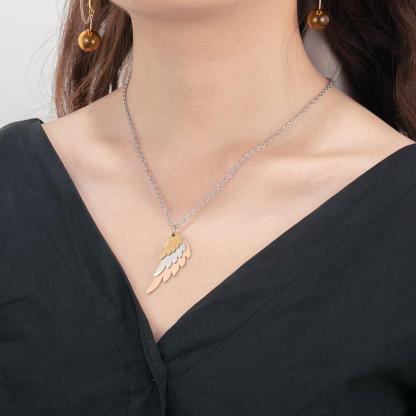 Personalized Wings Necklace with 3 Names Mixed Steel & Rose Gold & Gold Color Custom Family Engraved Necklace-Customized Jewel